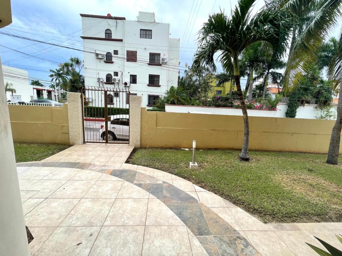 D1 Prime Location 3 Bedroom Ground Floor Spacious Appartement